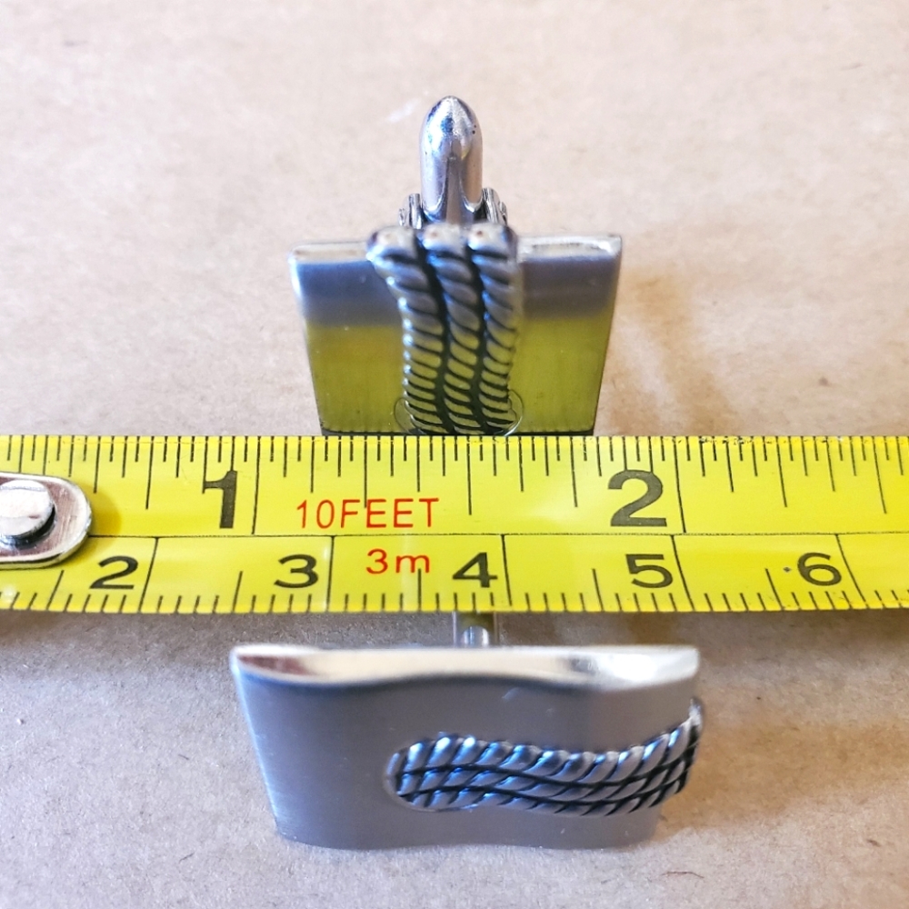 Cufflinks - Picture 3 of 4
